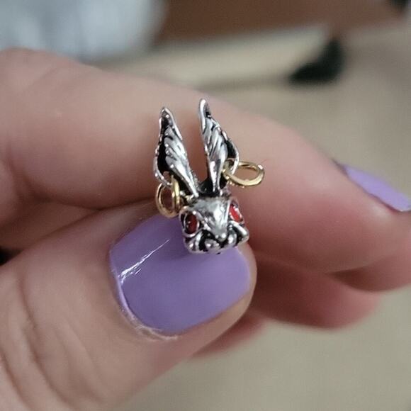 Evil gothic punk bunny rabbit with pierced earrings - Picture 4 of 5